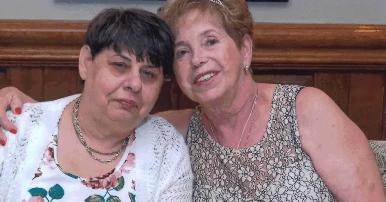 Bello Machre resident, Belinda, and her mother Bel sitting on couch